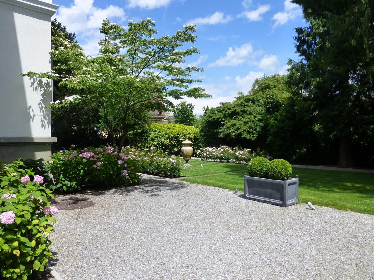 Entire Zurich Villa, Your Private Luxury Escape With In House Staff Exteriér fotografie